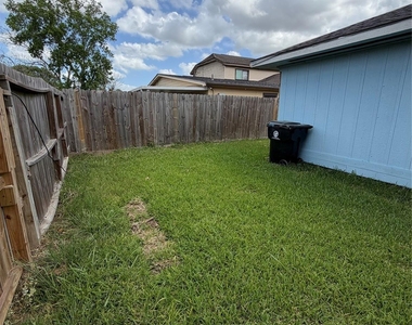 6618 Mccullum Road - Photo Thumbnail 25