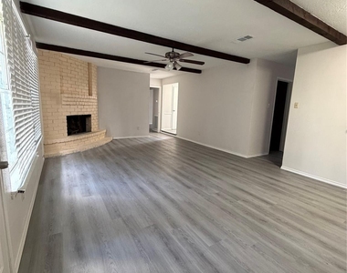 6618 Mccullum Road - Photo Thumbnail 21