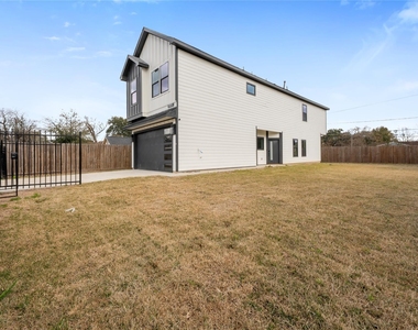1113 Danube Street - Photo Thumbnail 18
