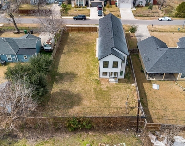 1113 Danube Street - Photo Thumbnail 26