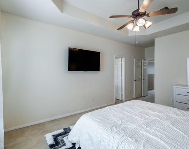 3210 Clearview Circle - Photo Thumbnail 15
