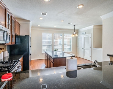 3210 Clearview Circle - Photo Thumbnail 3