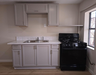1723 Alta Vista Street - Photo Thumbnail 1