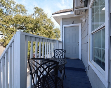 7124 Avenue F - Photo Thumbnail 4