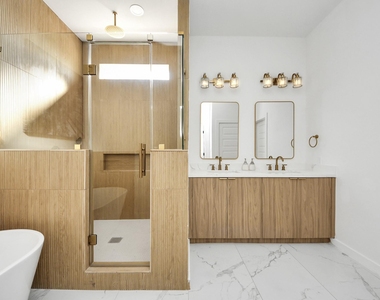 1216 E 34th Street - Photo Thumbnail 26