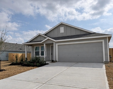 15684 Plum Brook Dr - Photo Thumbnail 7