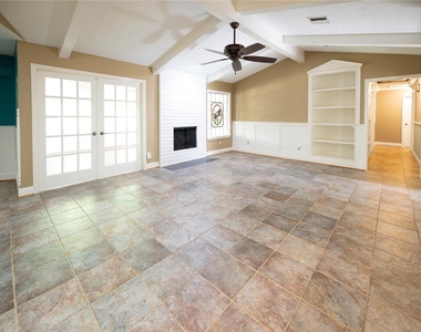 7546 Maple Tree Drive - Photo Thumbnail 7