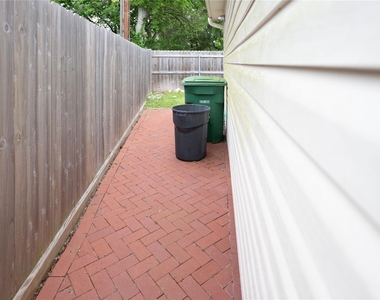 7546 Maple Tree Drive - Photo Thumbnail 44