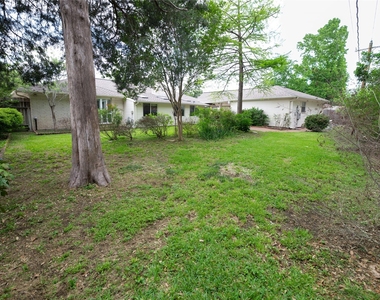 7546 Maple Tree Drive - Photo Thumbnail 46