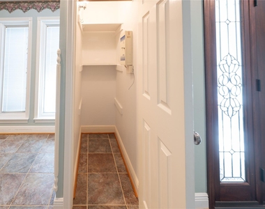 7546 Maple Tree Drive - Photo Thumbnail 18