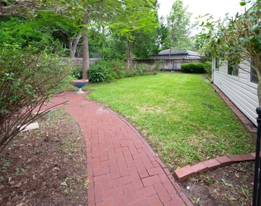 7546 Maple Tree Drive - Photo Thumbnail 45