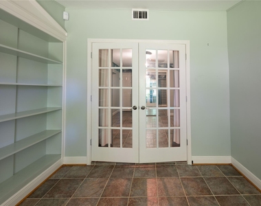 7546 Maple Tree Drive - Photo Thumbnail 32