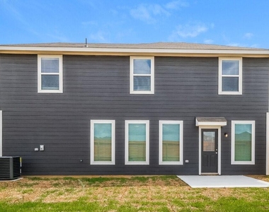 468 Beechwood Hacienda Drive - Photo Thumbnail 14