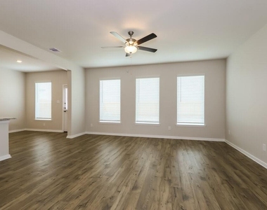 468 Beechwood Hacienda Drive - Photo Thumbnail 1