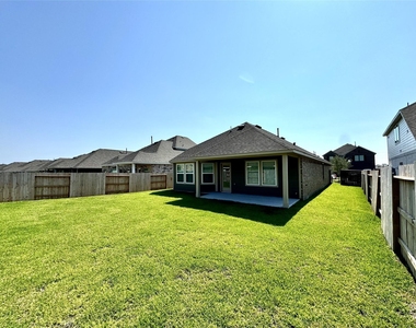 8615 Jetty Glen Drive - Photo Thumbnail 25