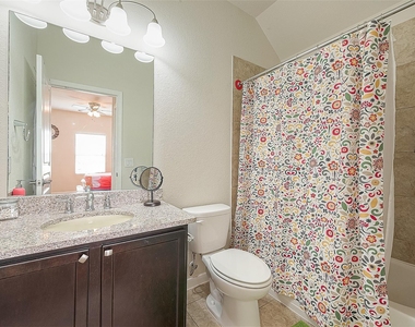 15627 Huddleston Drive - Photo Thumbnail 17