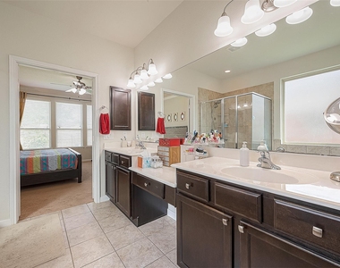 15627 Huddleston Drive - Photo Thumbnail 13