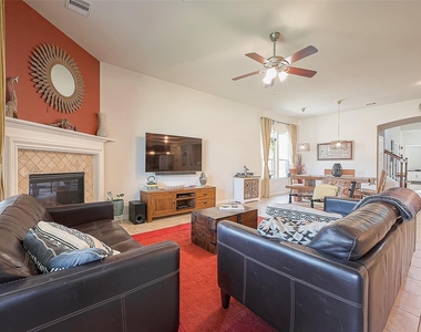 15627 Huddleston Drive - Photo Thumbnail 6