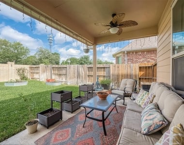15627 Huddleston Drive - Photo Thumbnail 23
