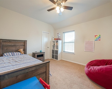 15627 Huddleston Drive - Photo Thumbnail 18