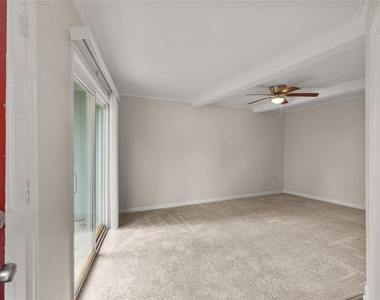102 Strand Street - Photo Thumbnail 10