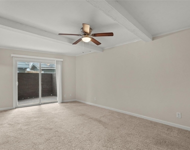 102 Strand Street - Photo Thumbnail 12