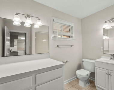 102 Strand Street - Photo Thumbnail 8