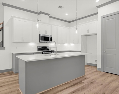 4019 Stassen Street - Photo Thumbnail 13