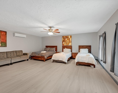 2903 Dunrich Court - Photo Thumbnail 11