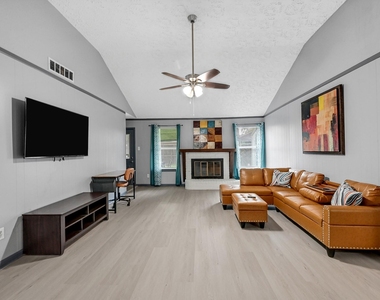 2903 Dunrich Court - Photo Thumbnail 3