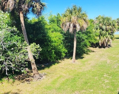 2109 Hidden Grove Lane - Photo Thumbnail 18