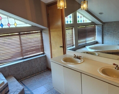 2109 Hidden Grove Lane - Photo Thumbnail 2