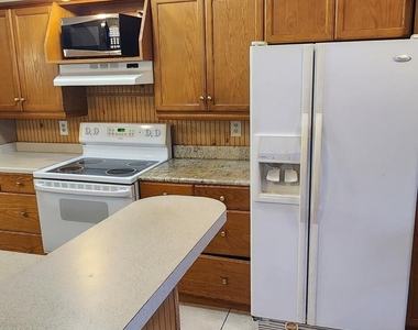 2109 Hidden Grove Lane - Photo Thumbnail 22