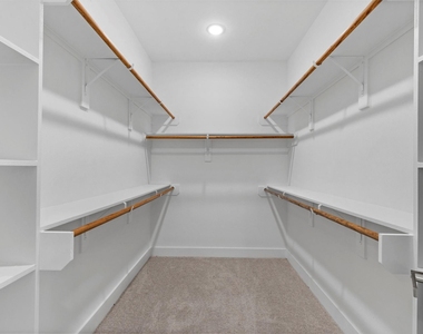 8109 Hamlet Street - Photo Thumbnail 14