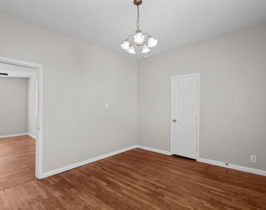 4020 Avenue O 1/2 - Photo Thumbnail 11