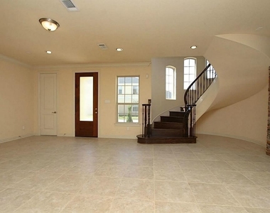 14478 Summerleaf Lane - Photo Thumbnail 3