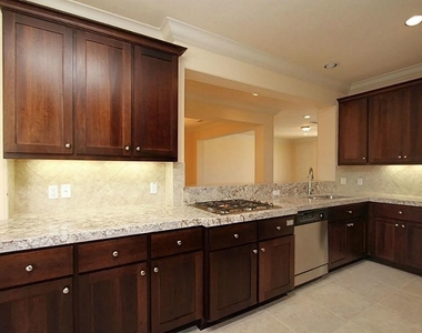 14478 Summerleaf Lane - Photo Thumbnail 6