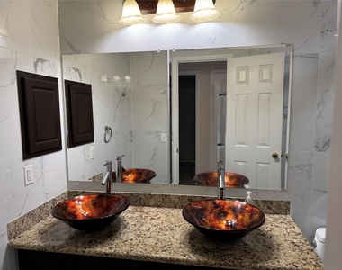 19410 Colony Trail Lane - Photo Thumbnail 9