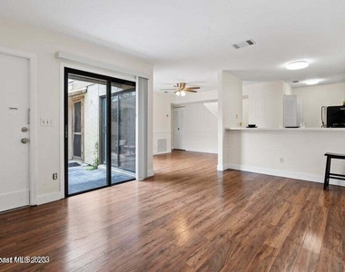 1411 Sheafe Avenue Ne - Photo Thumbnail 3