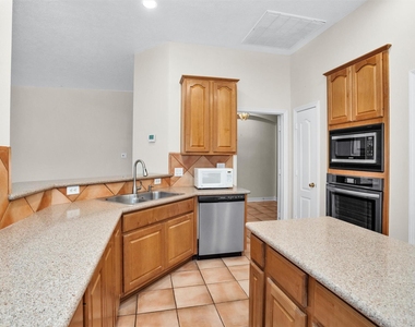 5307 Summerland Ridge Court - Photo Thumbnail 15