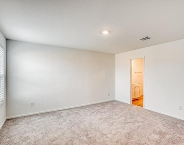 488 Beechwood Hacienda Drive - Photo Thumbnail 6
