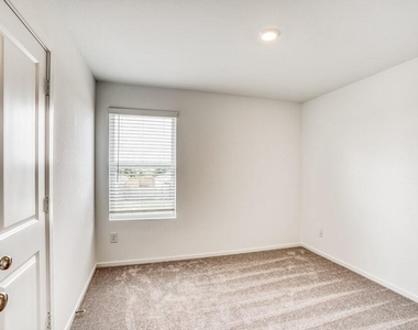 488 Beechwood Hacienda Drive - Photo Thumbnail 9