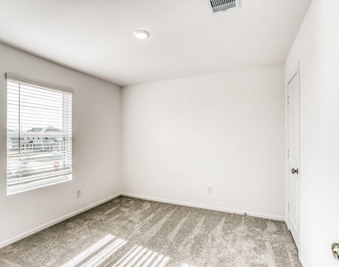 488 Beechwood Hacienda Drive - Photo Thumbnail 10