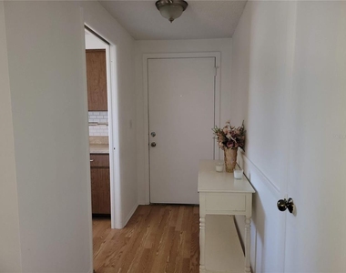6430 Lomand Avenue - Photo Thumbnail 2
