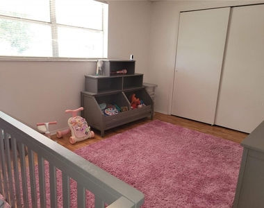 6430 Lomand Avenue - Photo Thumbnail 13