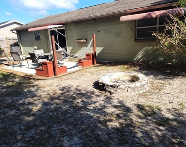 6430 Lomand Avenue - Photo Thumbnail 17