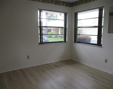 1750 Atrium Drive - Photo Thumbnail 15
