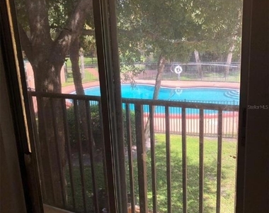 7501 Gallineta Court - Photo Thumbnail 14