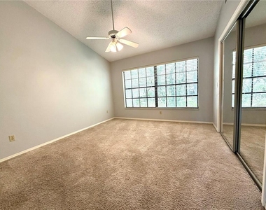 5100 Burchette Road - Photo Thumbnail 10