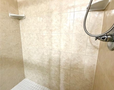 5100 Burchette Road - Photo Thumbnail 13